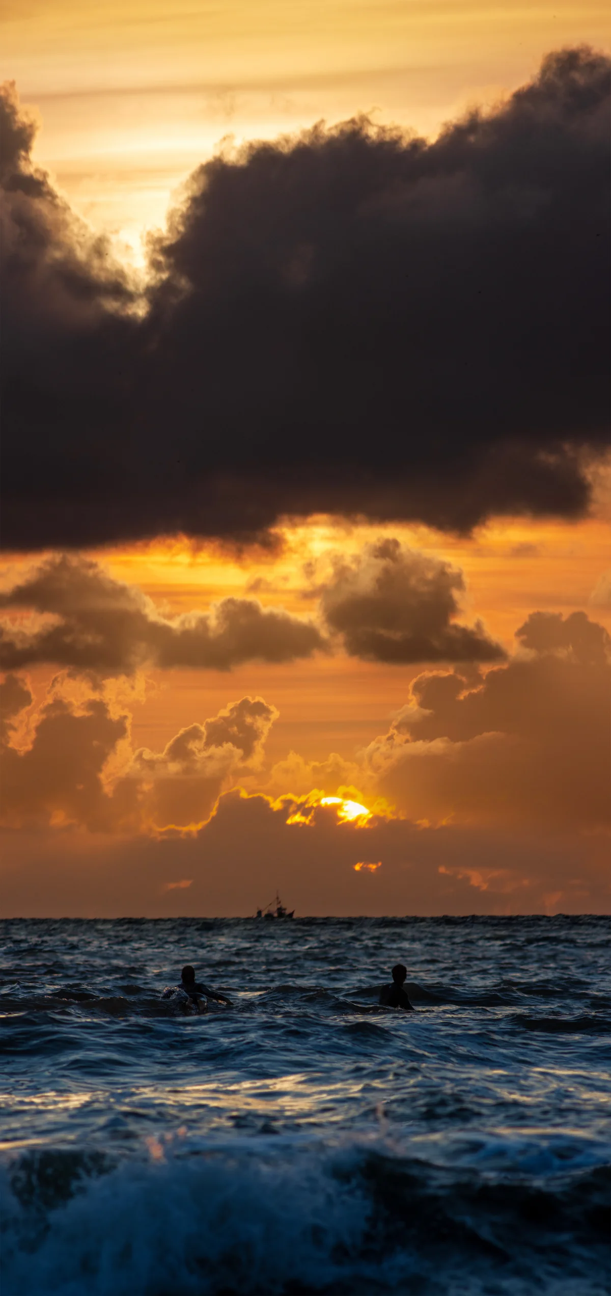 Surfer Sunset Birte